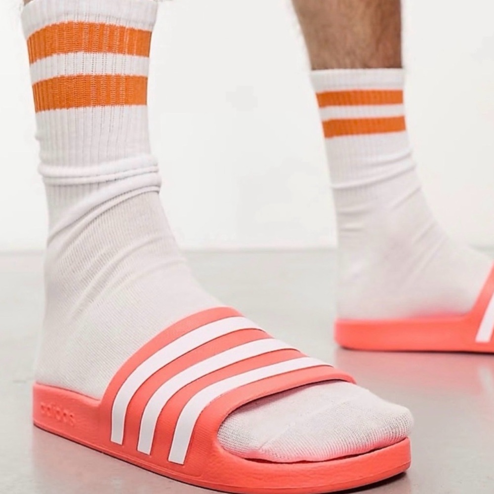 Adidas Men’s Coral Slide Sandals with White Stripe Detail size 13 NWT